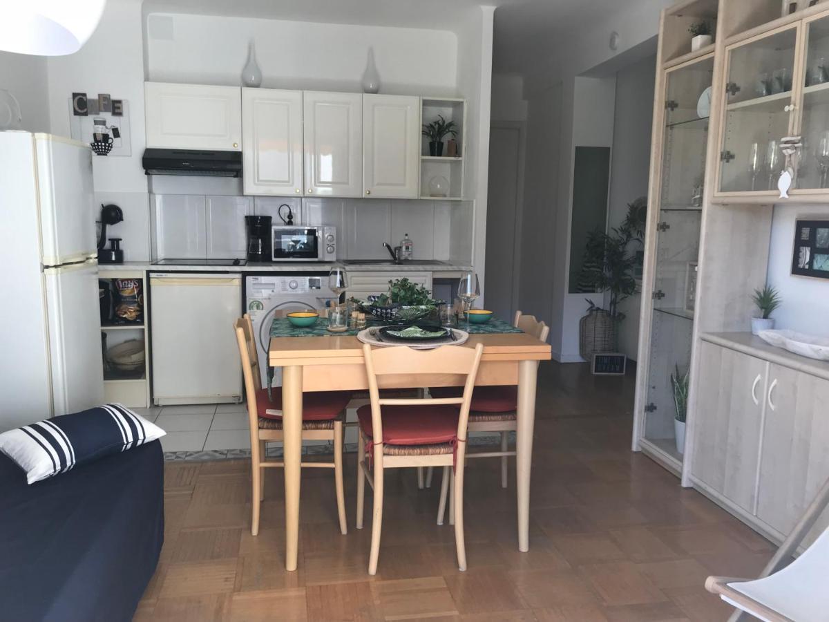 Charmant Appartement Au Coeur De Juan Les Pins อองทีบส์ ภายนอก รูปภาพ